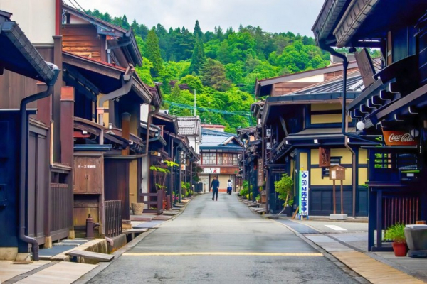 Takayama Có Gì Níu Chân Khách Việt? Phố Cổ Sanmachi, Chợ Sáng Và Lý Do Nên Ở Lại Đêm