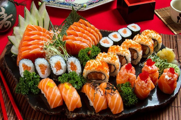 Sushi Ở Nhật Khác Sushi Ở Việt Nam Như Thế Nào? Loại Nào Ngon Nhất, Ăn Ở Đâu Và Gọi Món Thế Nào?