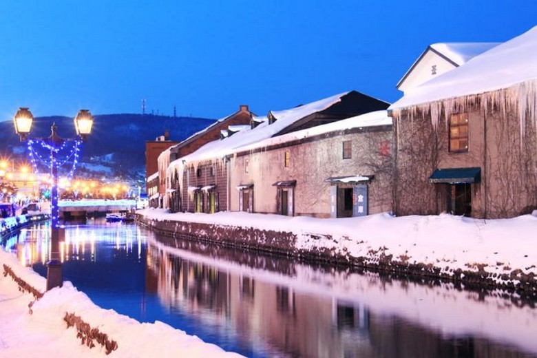 Kênh đào Otaru phủ tuyết trắng vào mùa đông